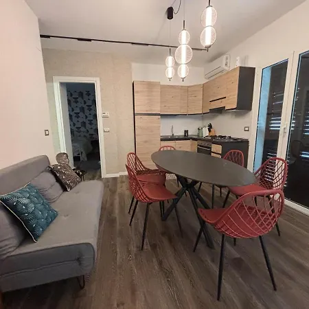 Апартаменты A Gem With A Sea View Торторето